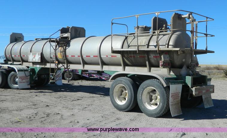 image for item B3977 1979 Brenner MC312 stainless tanker trailer
