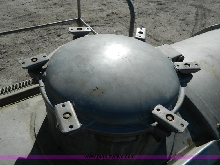 image for item B3977 1979 Brenner MC312 stainless tanker trailer