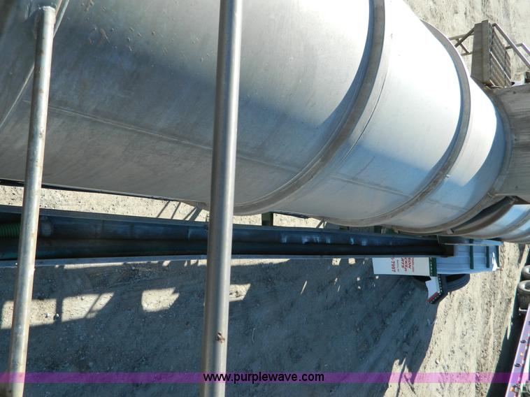 image for item B3977 1979 Brenner MC312 stainless tanker trailer
