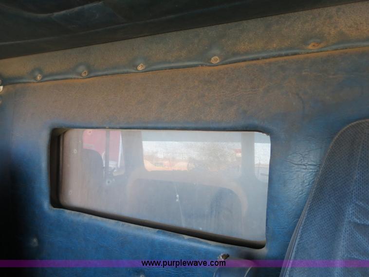 image for item B4540 1984 Freightliner FLC dump truck