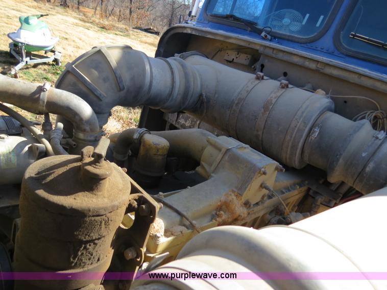 image for item B4540 1984 Freightliner FLC dump truck