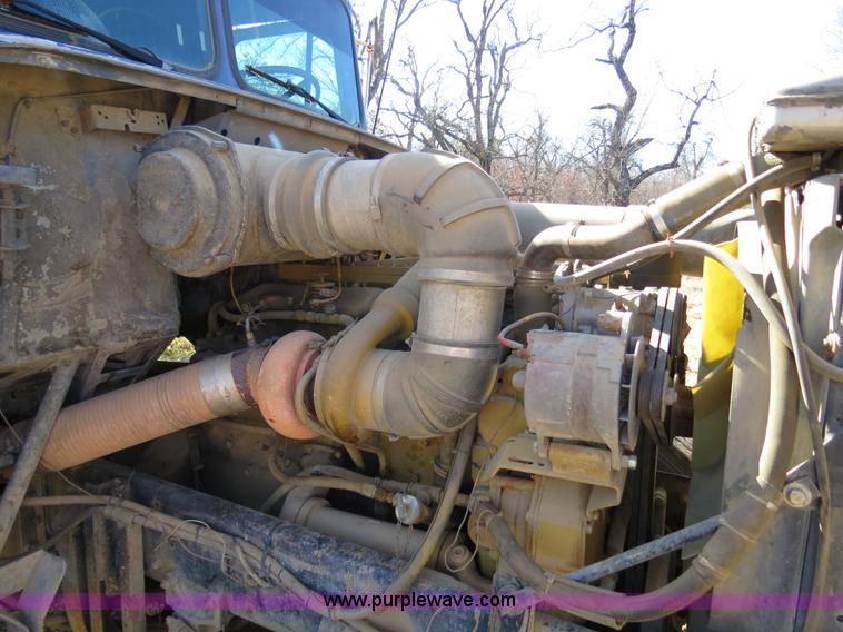 image for item B4540 1984 Freightliner FLC dump truck
