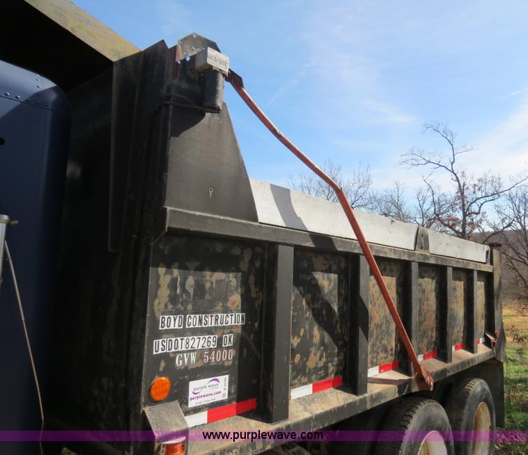 image for item B4540 1984 Freightliner FLC dump truck