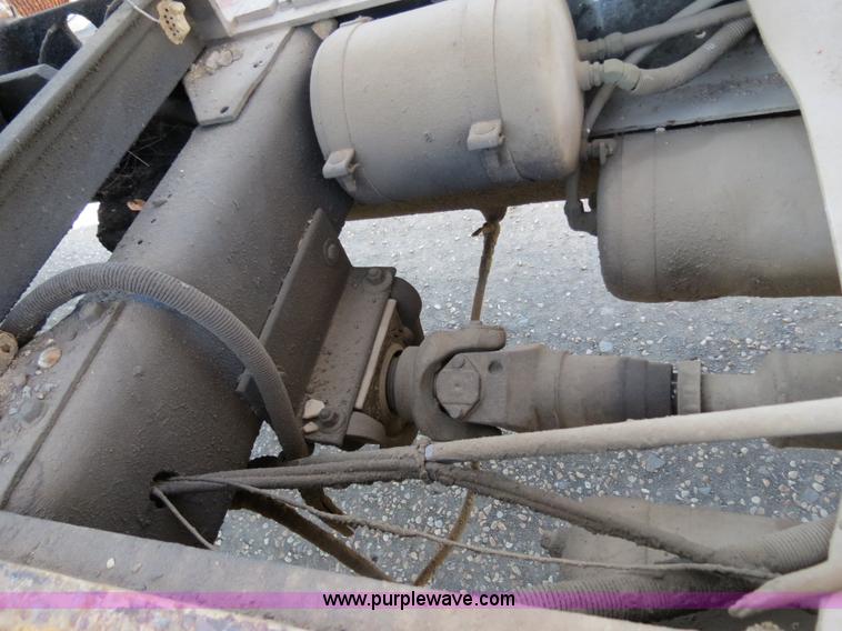 image for item B4540 1984 Freightliner FLC dump truck