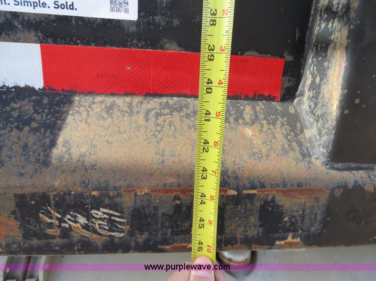 image for item B4540 1984 Freightliner FLC dump truck