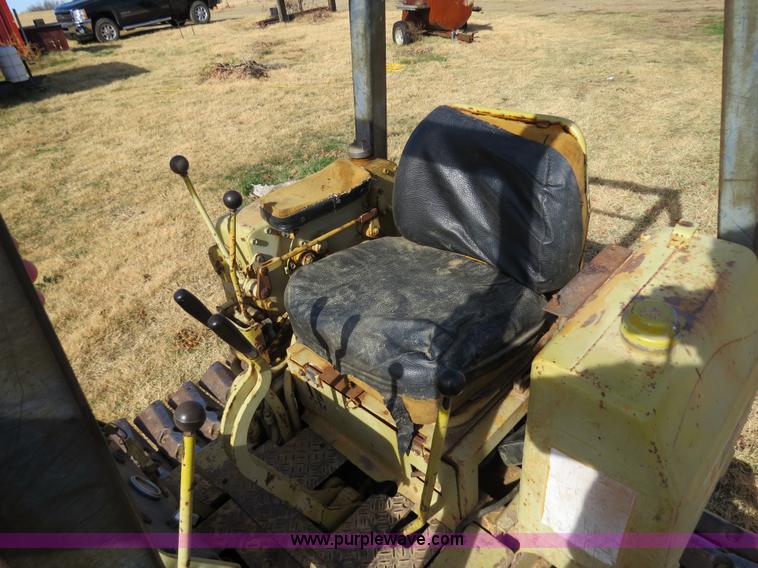 image for item B4541 Mitsubishi BD2-F dozer