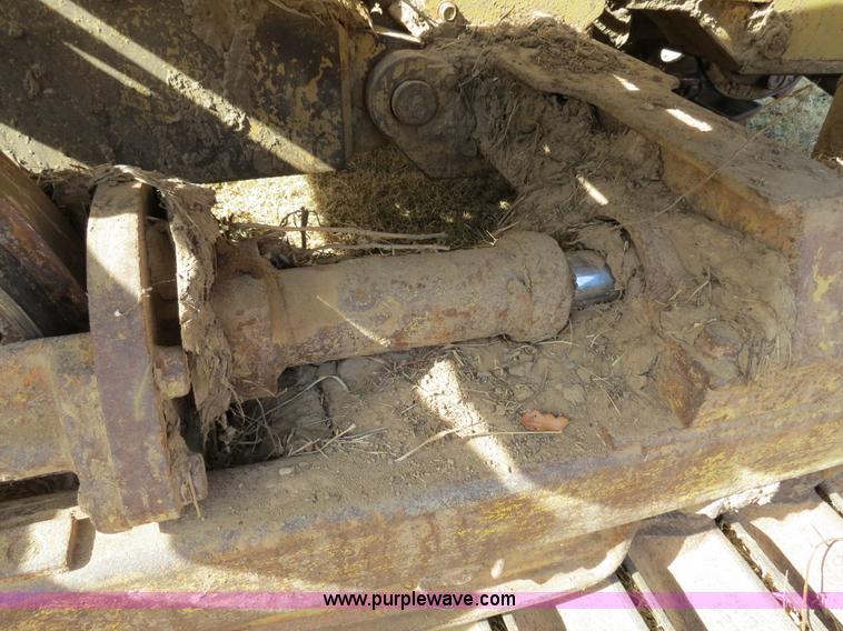 image for item B4541 Mitsubishi BD2-F dozer