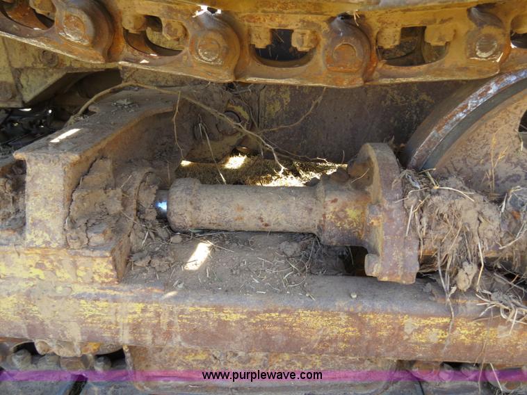 image for item B4541 Mitsubishi BD2-F dozer