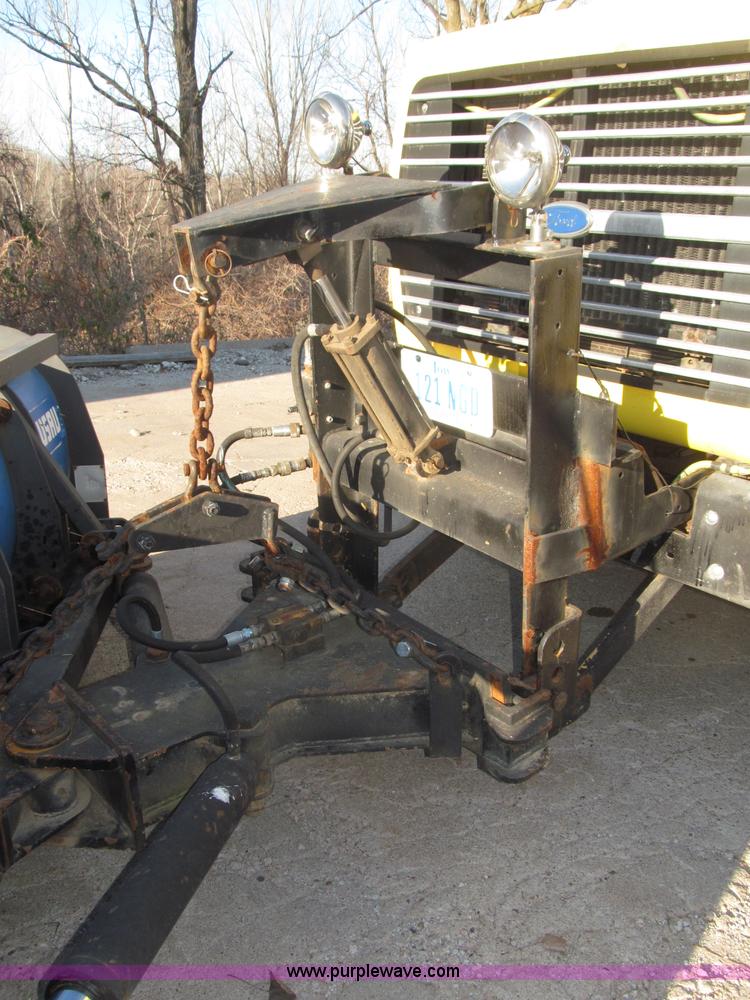 image for item B5285 1995 Ford LA9000 AeroMax dump truck