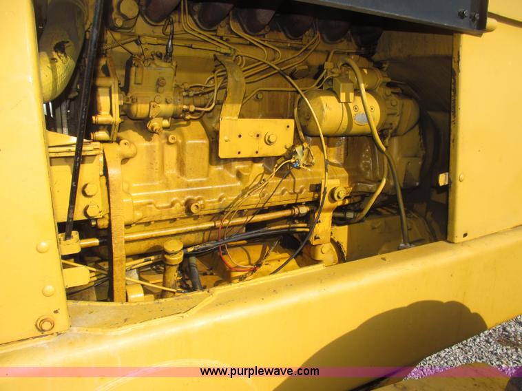 image for item B5286 1978 John Deere 570A motor grader