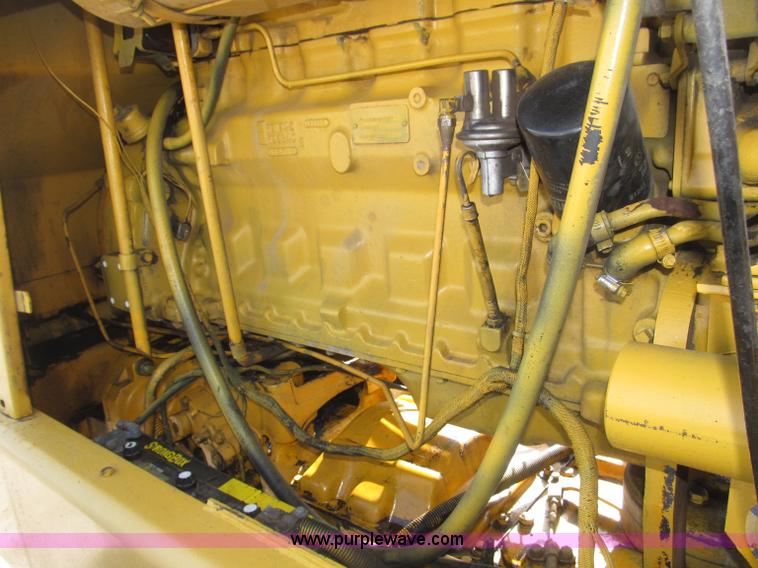 image for item B5286 1978 John Deere 570A motor grader