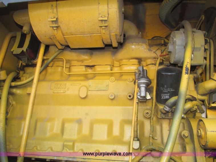 image for item B5286 1978 John Deere 570A motor grader