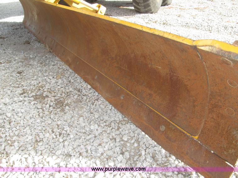 image for item B5286 1978 John Deere 570A motor grader