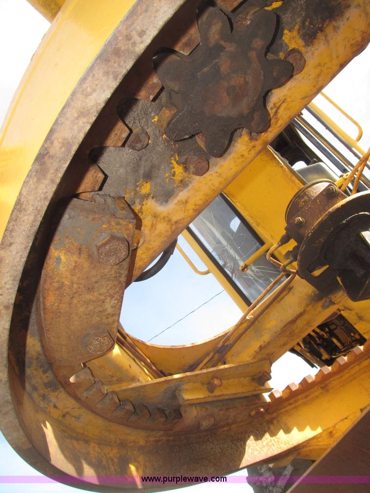 image for item B5286 1978 John Deere 570A motor grader