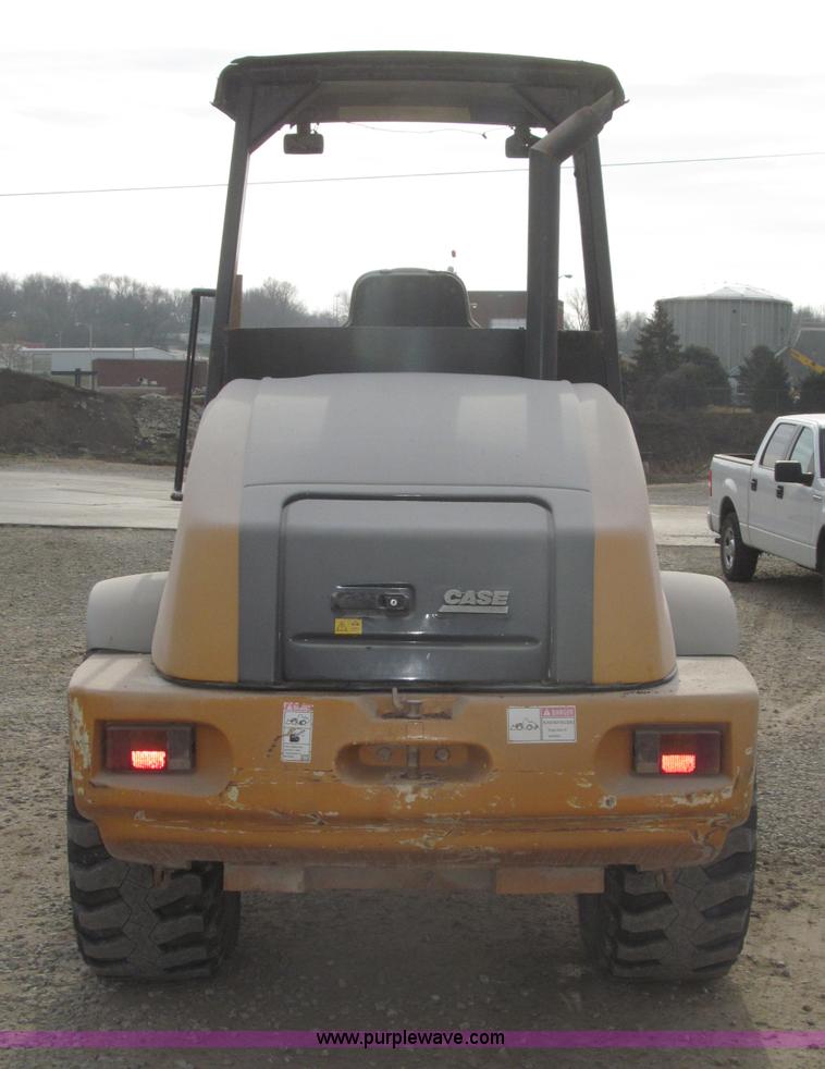 image for item B5288 2004 Case 321D articulated wheel loader