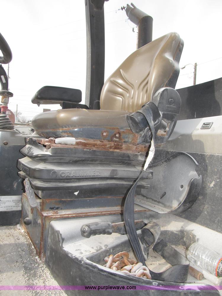 image for item B5288 2004 Case 321D articulated wheel loader