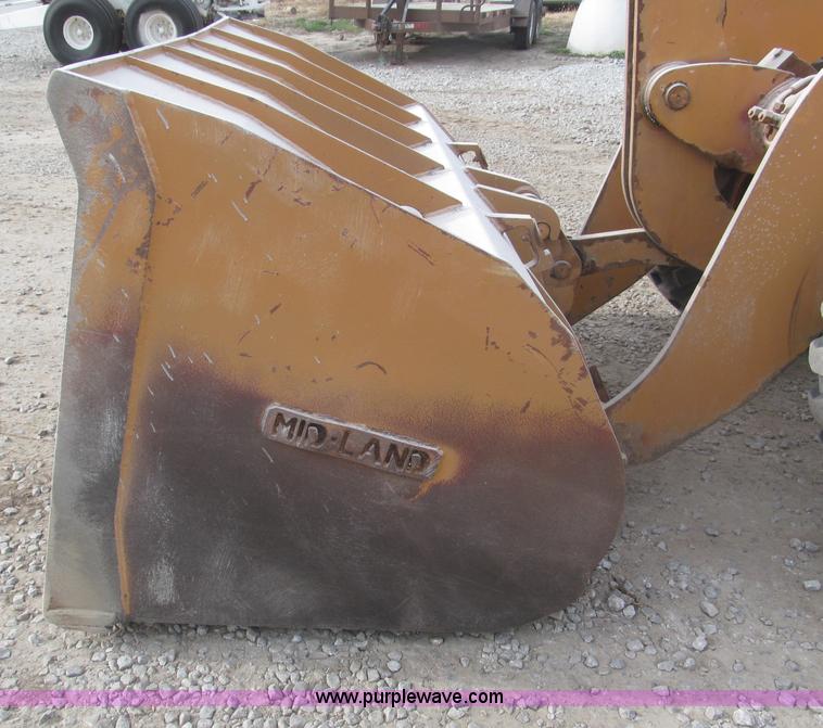 image for item B5288 2004 Case 321D articulated wheel loader