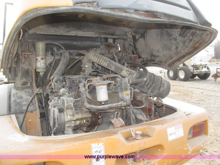 image for item B5288 2004 Case 321D articulated wheel loader