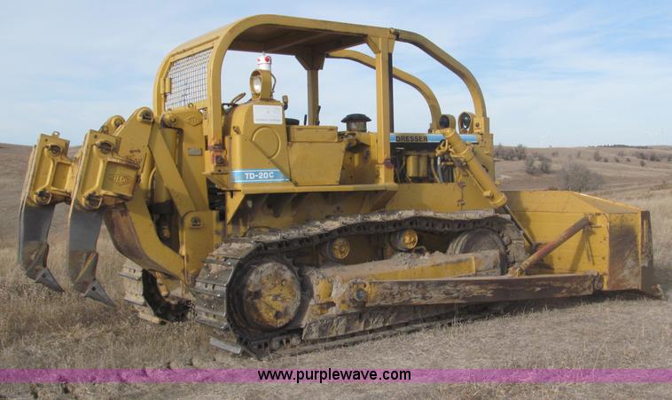 image for item B5294 1972 Dresser TD-20C dozer