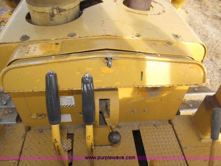 image for item B5294 1972 Dresser TD-20C dozer