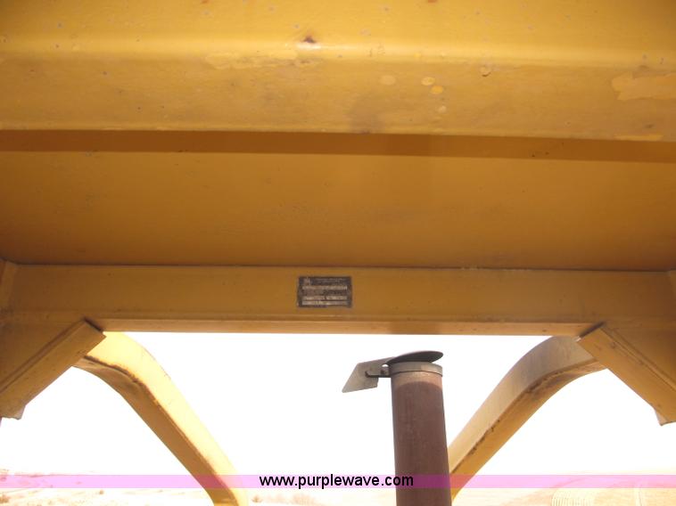 image for item B5294 1972 Dresser TD-20C dozer