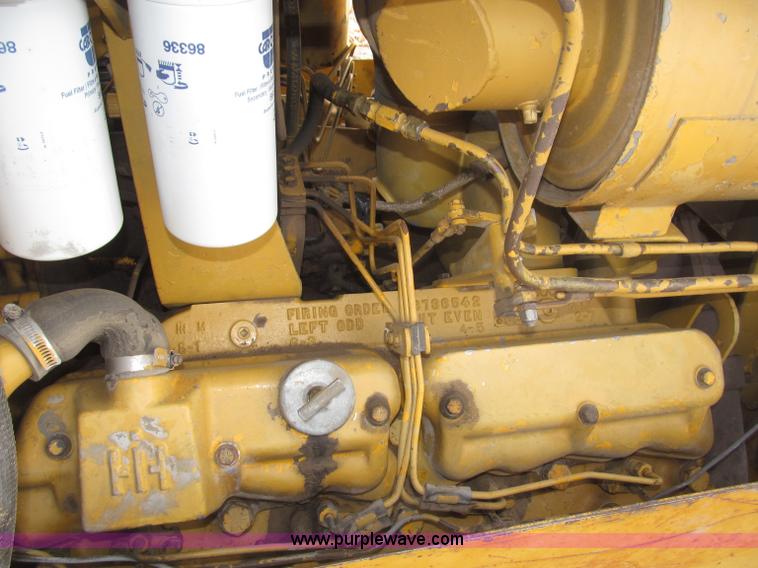 image for item B5294 1972 Dresser TD-20C dozer