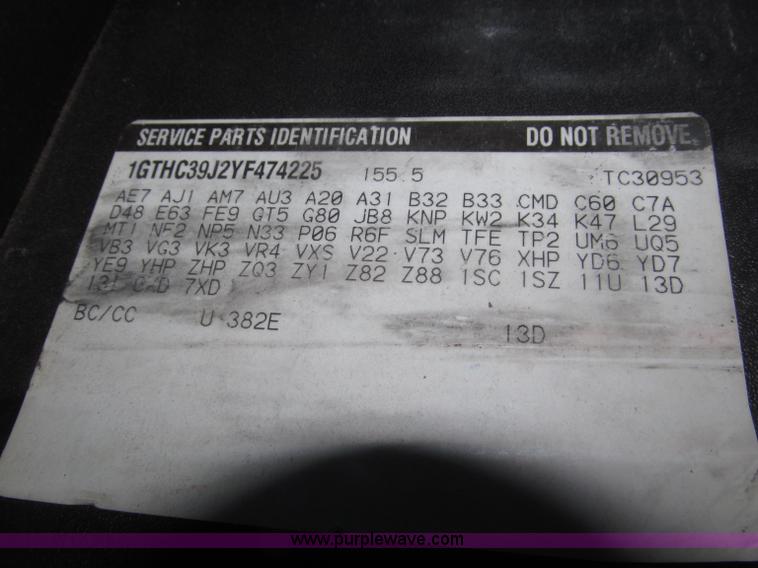 image for item B5295 2000 GMC Sierra Classic 3500 SLE extended cab pickup truck