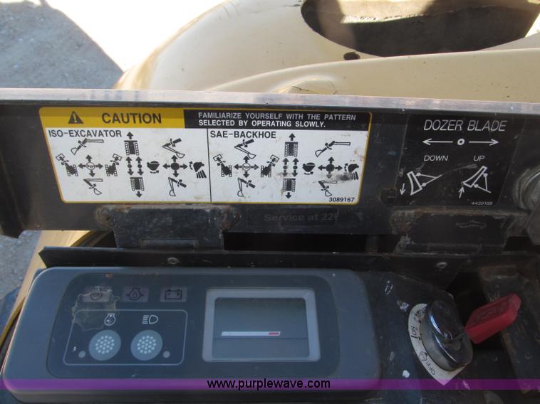 image for item B5296 2000 John Deere 27ZTS mini excavator