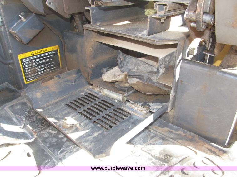 image for item B5296 2000 John Deere 27ZTS mini excavator