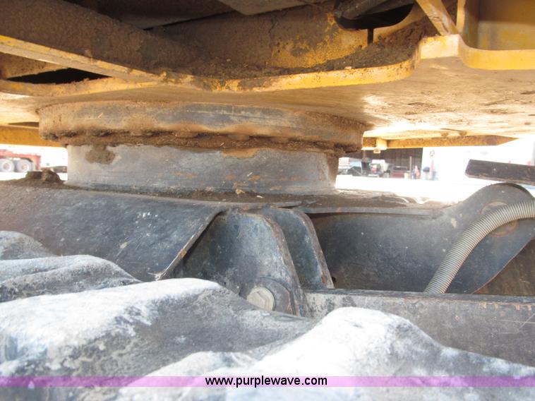 image for item B5296 2000 John Deere 27ZTS mini excavator