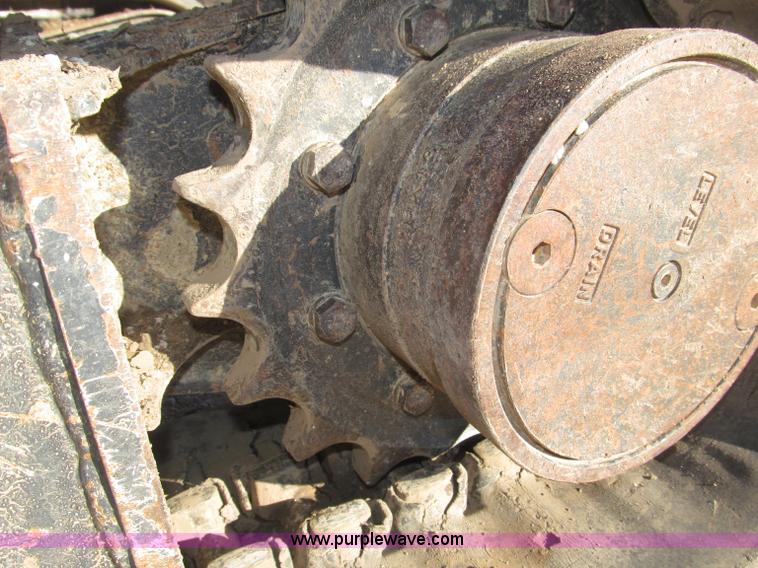 image for item B5296 2000 John Deere 27ZTS mini excavator