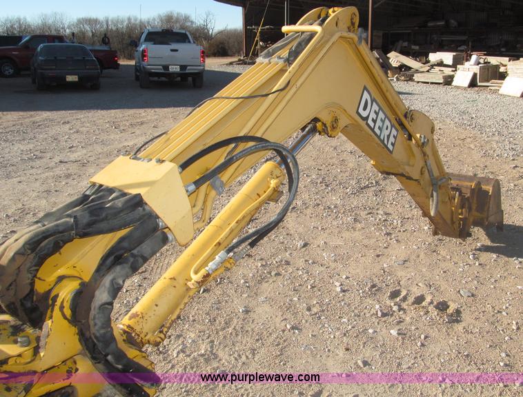 image for item B5296 2000 John Deere 27ZTS mini excavator