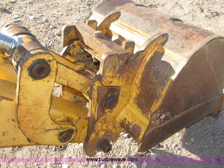 image for item B5296 2000 John Deere 27ZTS mini excavator