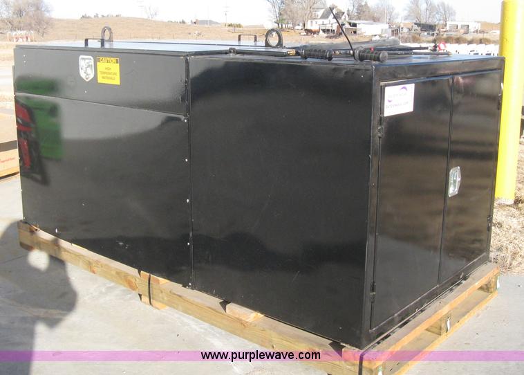 image for item B8478 Bergkamp WP3000 waterproof tar applicator