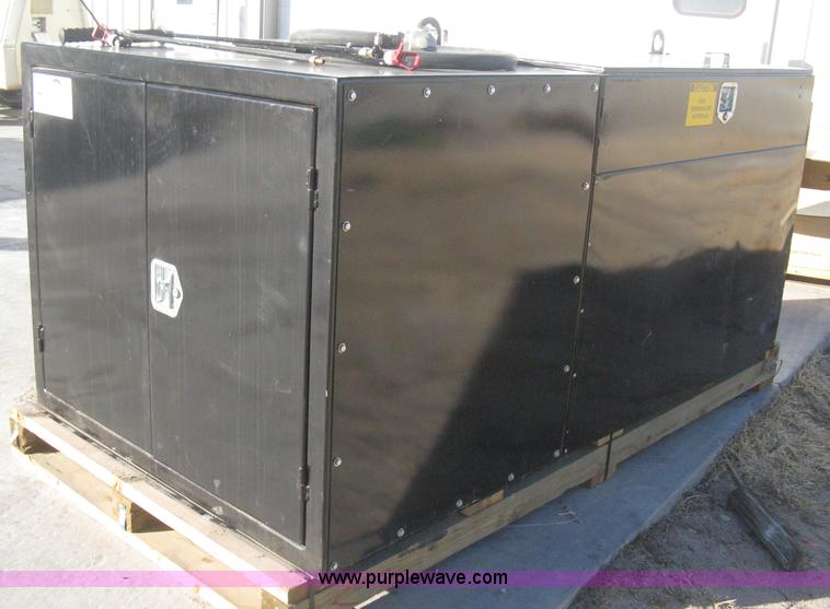 image for item B8478 Bergkamp WP3000 waterproof tar applicator