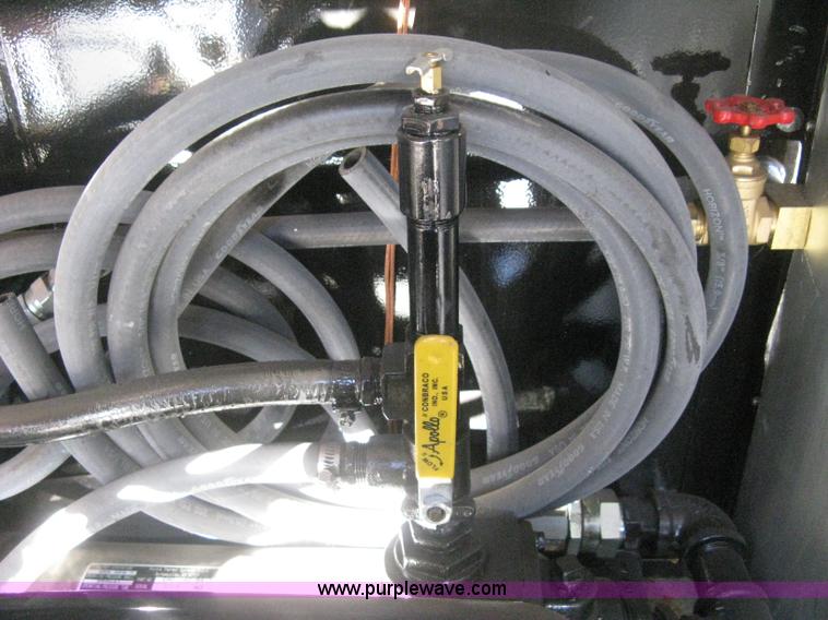 image for item B8478 Bergkamp WP3000 waterproof tar applicator