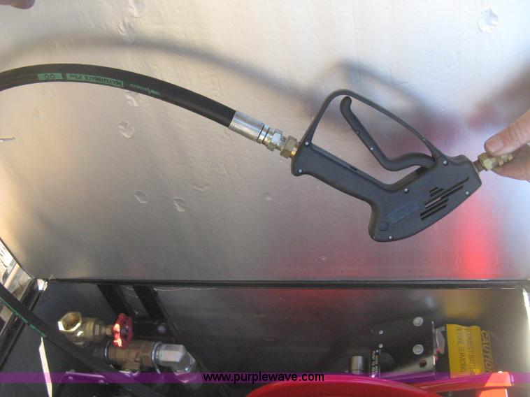 image for item B8478 Bergkamp WP3000 waterproof tar applicator