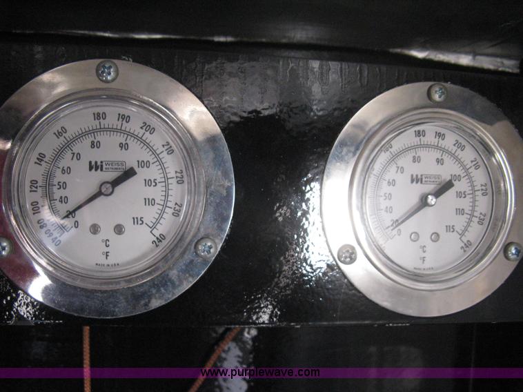 image for item B8478 Bergkamp WP3000 waterproof tar applicator