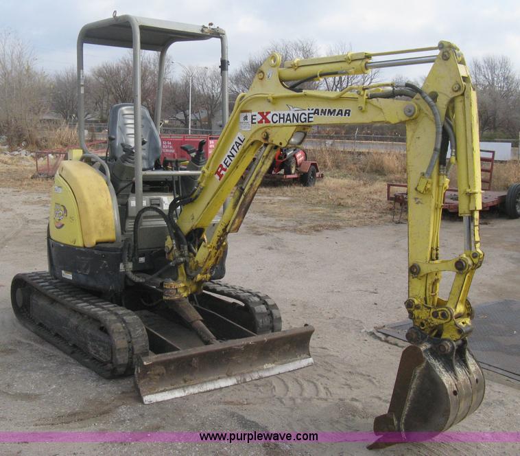 image for item B8498 2007 Yanmar VIO20 mini excavator