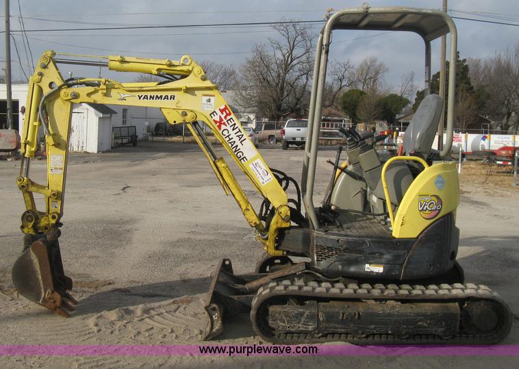 image for item B8498 2007 Yanmar VIO20 mini excavator