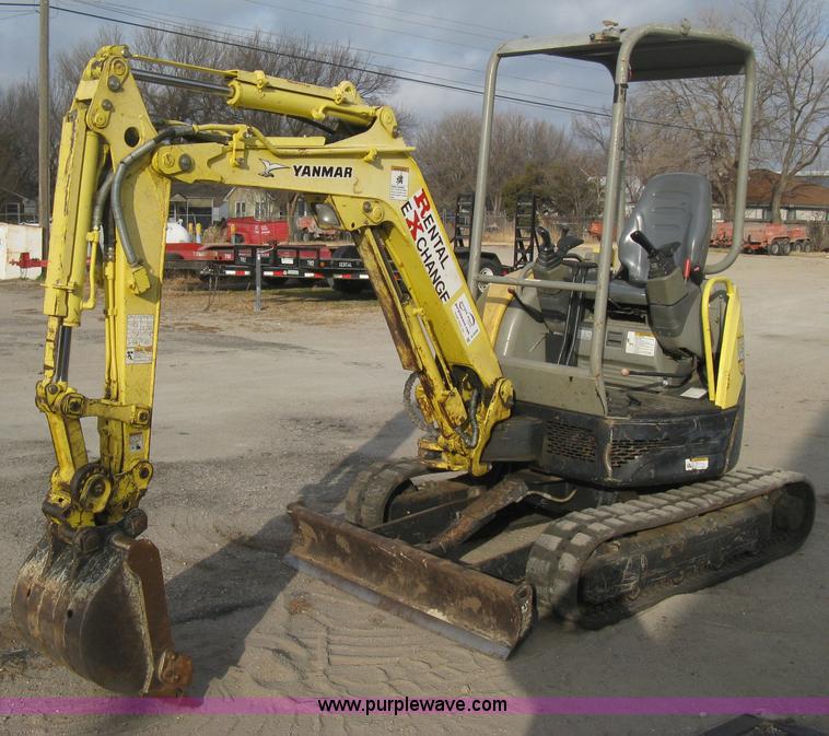 image for item B8498 2007 Yanmar VIO20 mini excavator