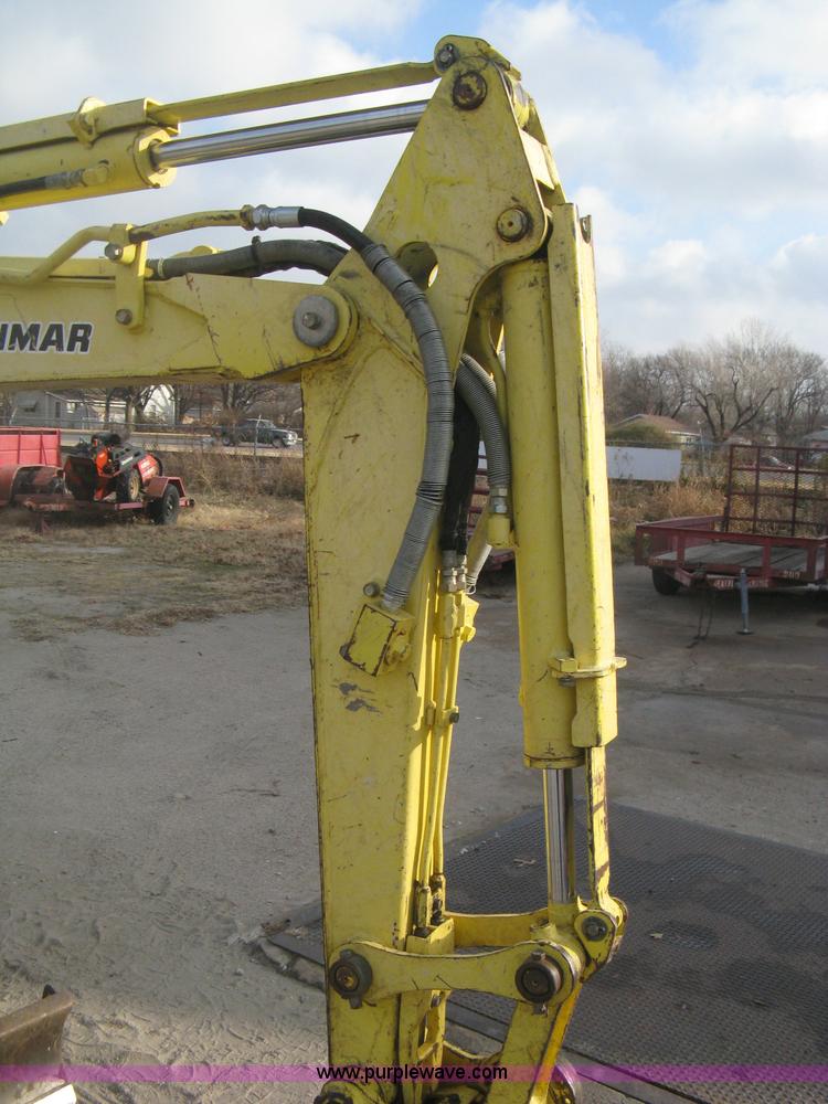 image for item B8498 2007 Yanmar VIO20 mini excavator