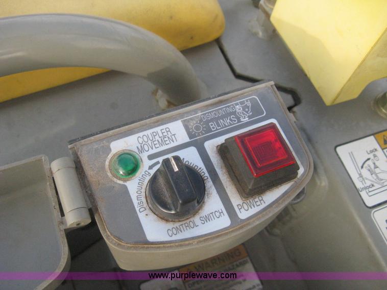 image for item B8498 2007 Yanmar VIO20 mini excavator