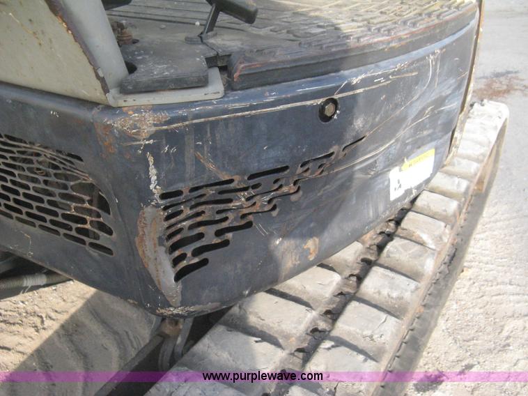 image for item B8498 2007 Yanmar VIO20 mini excavator