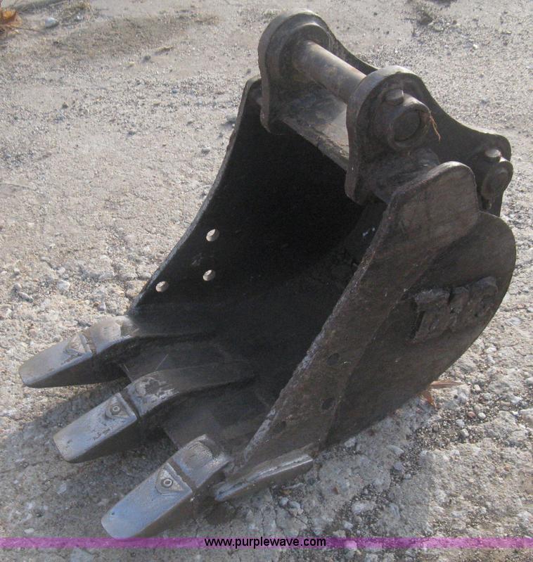 image for item B8498 2007 Yanmar VIO20 mini excavator