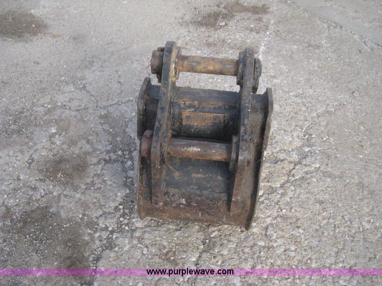 image for item B8498 2007 Yanmar VIO20 mini excavator