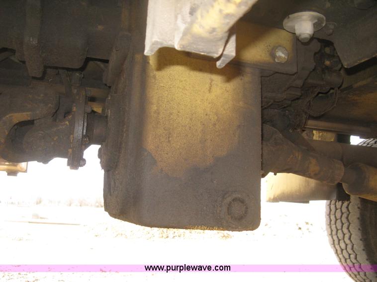 image for item B8499 Gradall G3WD rubber tire hydraulic excavator