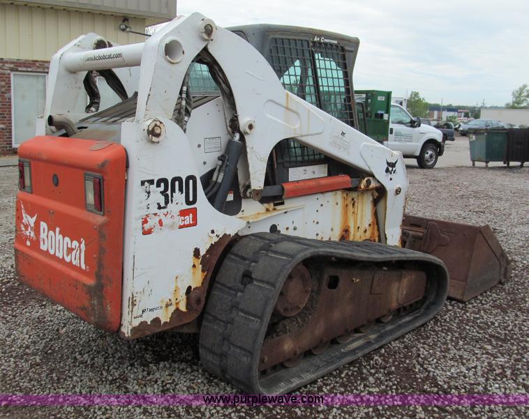 image for item C2459 2007 Bobcat T300 track skid steer