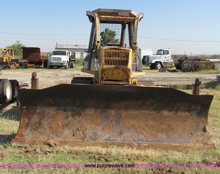 image for item C3525 1996 Komatsu D41E-6 dozer