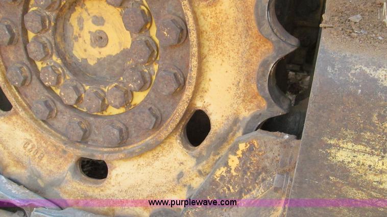 image for item C3525 1996 Komatsu D41E-6 dozer